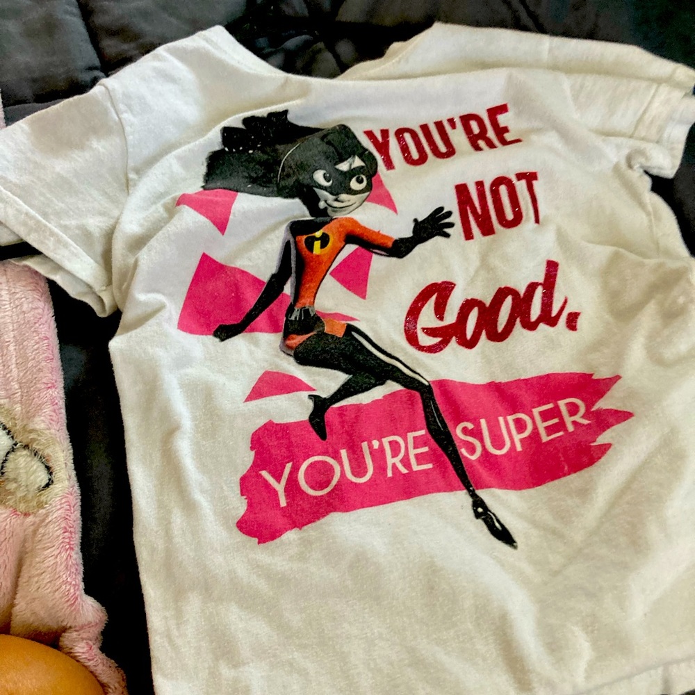 Size 6 and 7 kids shirt bundle